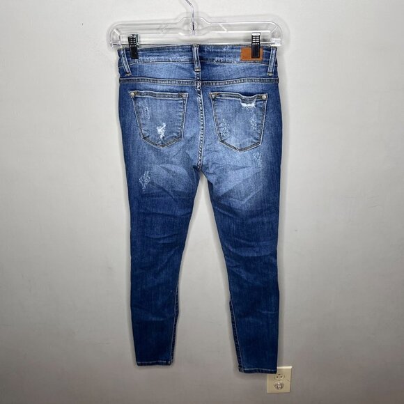 Judy Blue Distressed Skinny Fit Jeans with Leopard Print Detail- Size 26‎ - Picture 5 of 5